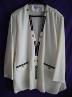 Lange geklede leuke bloes met lange mouwen beige Joan Gozzi., Joan Gozzi, Beige, Maat 42/44 (L), Ophalen of Verzenden