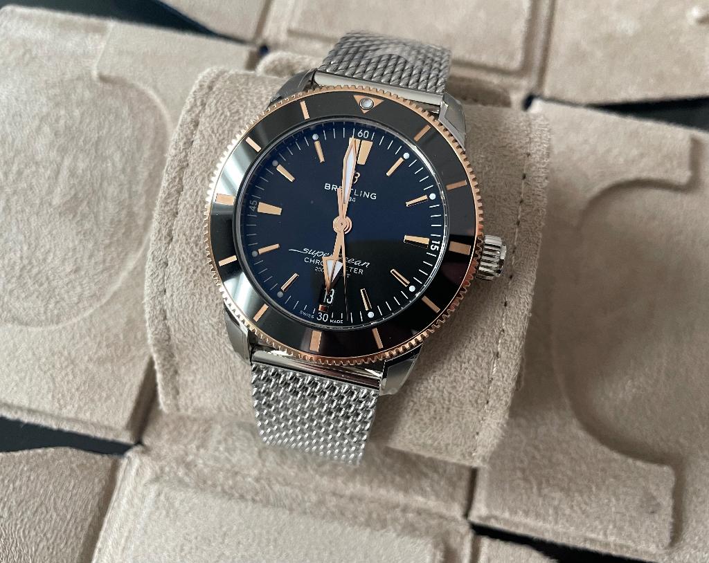 Breitling Superocean Chrono B20 44 Or Rose Neuve, Bijoux, Sacs & Beauté, Breitling, Or, Enlèvement, Autres matériaux