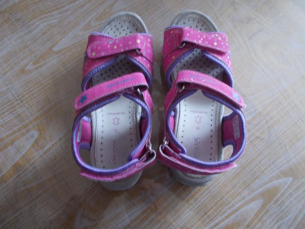 Sandalettes roses pour fille., Comme neuf, Enlèvement, Chaussures, Geox