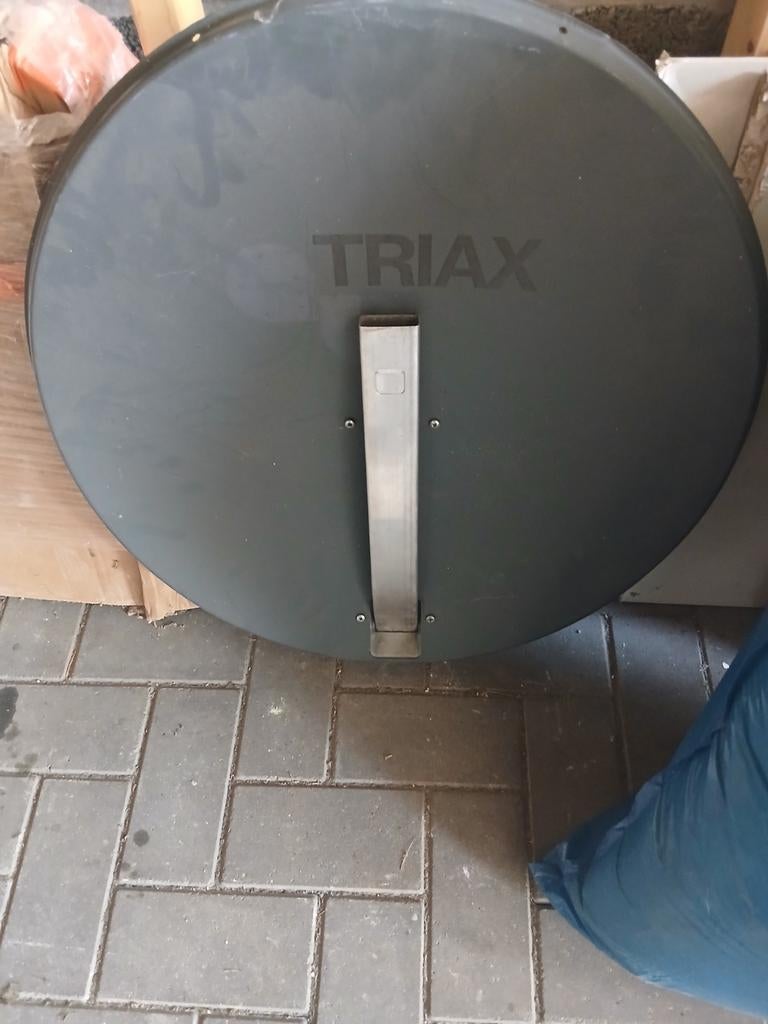 Triax schotel, Audio, Tv en Foto, Schotelantennes, Ophalen