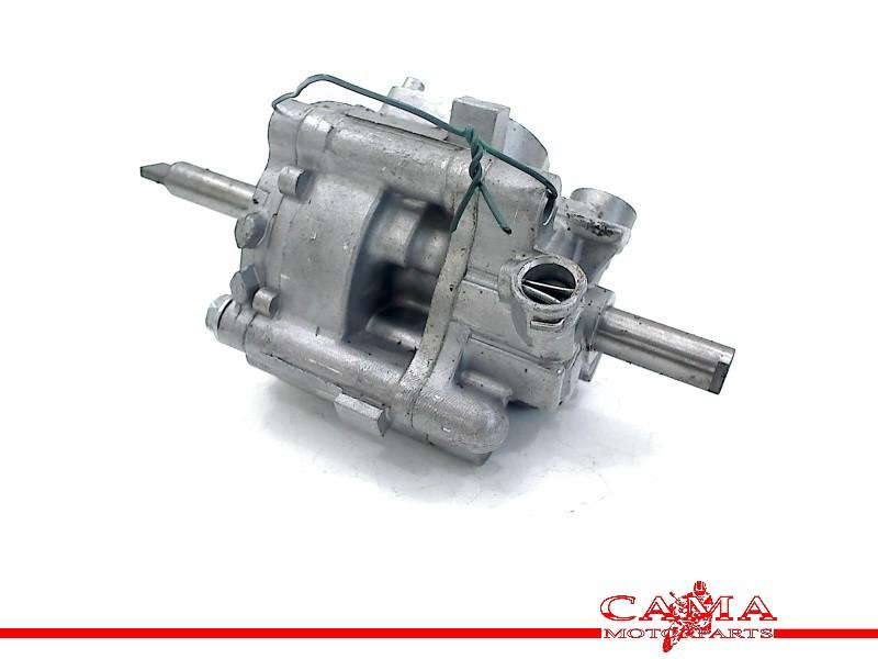 POMPE A HUILE CBR 1100 XX Blackbird 1999-2006 (CBR1100XX), Dhr. S. di Majo, Utilisé, Info@cama-motorparts.nl, P.J. Troelstraweg 8 8
3144 CX  MAASSLUIS, NL