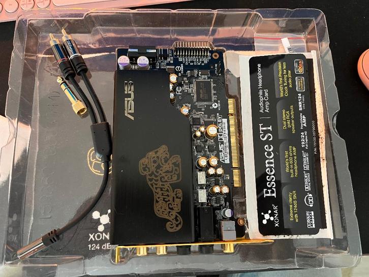 Asus Xonar Essense ST Soundcard, Computers en Software, Geluidskaarten, Zo goed als nieuw, Intern, Ophalen