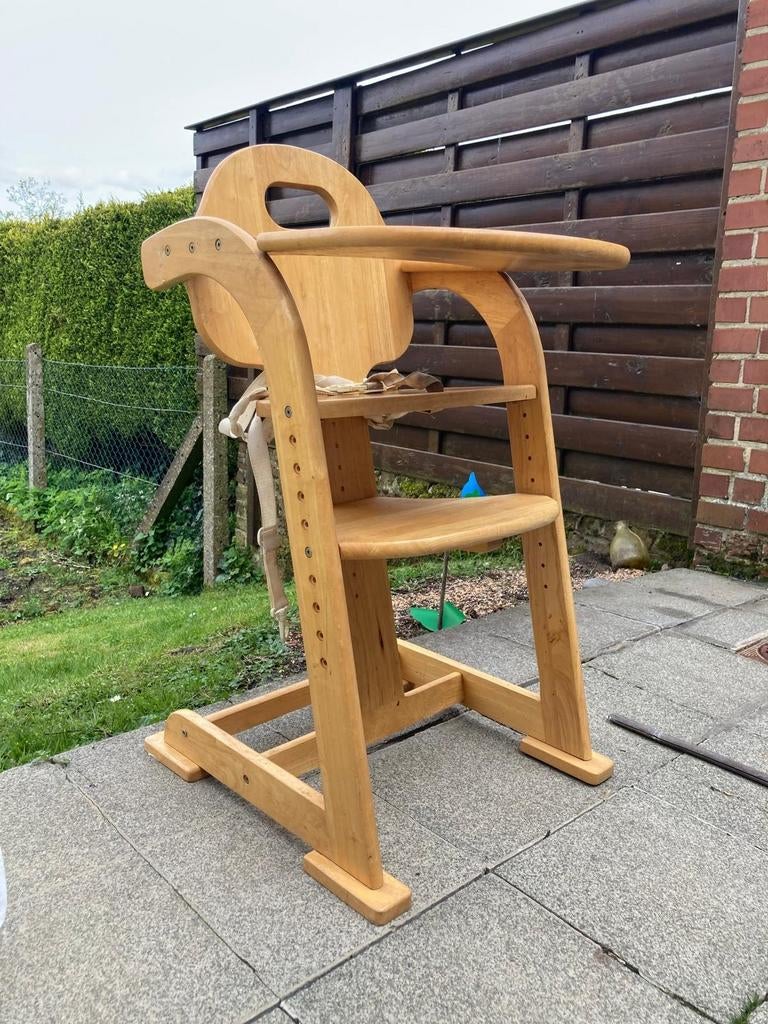 Chaise de culture Manis-h en bois avec table à manger, Enfants & Bébés, Enlèvement, Chaise évolutive, Plateau amovible