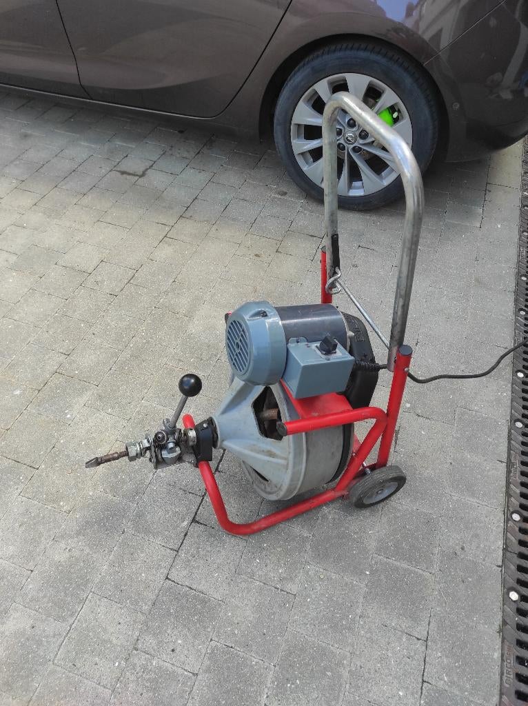 Dégorgeoir RIDGID 400 T2, Enlèvement, Comme neuf, Machine de nettoyage à brosse