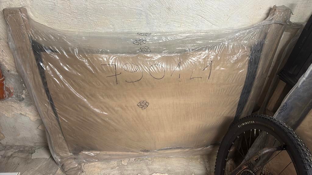 Capot Citroen C4, Enlèvement