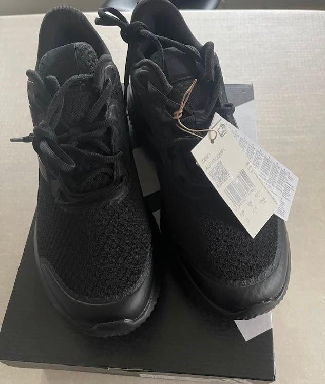 Adidas AlphaComfy schoenen Zwart dames Nieuw – Maat 42⅔, Ophalen, Adidas, Zwart, Nieuw