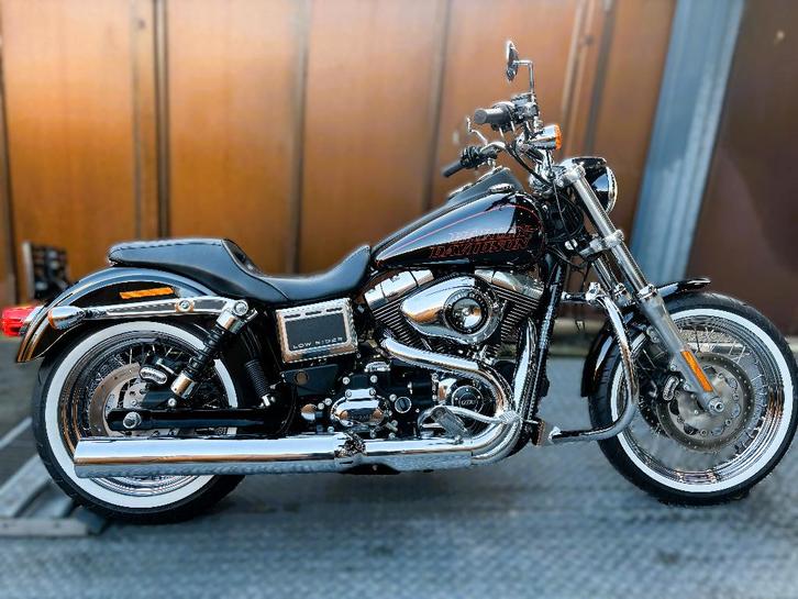 Low Rider 1690cm³ ABS  2014 12000km garantie 1,2,3ans jhb, Motoren, Motoren | Harley-Davidson, Bedrijf, Chopper, meer dan 35 kW