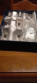 Karaffen en 6 kleine druppelglazen negen, Ophalen