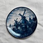 7 kleine bordjes, Ophalen