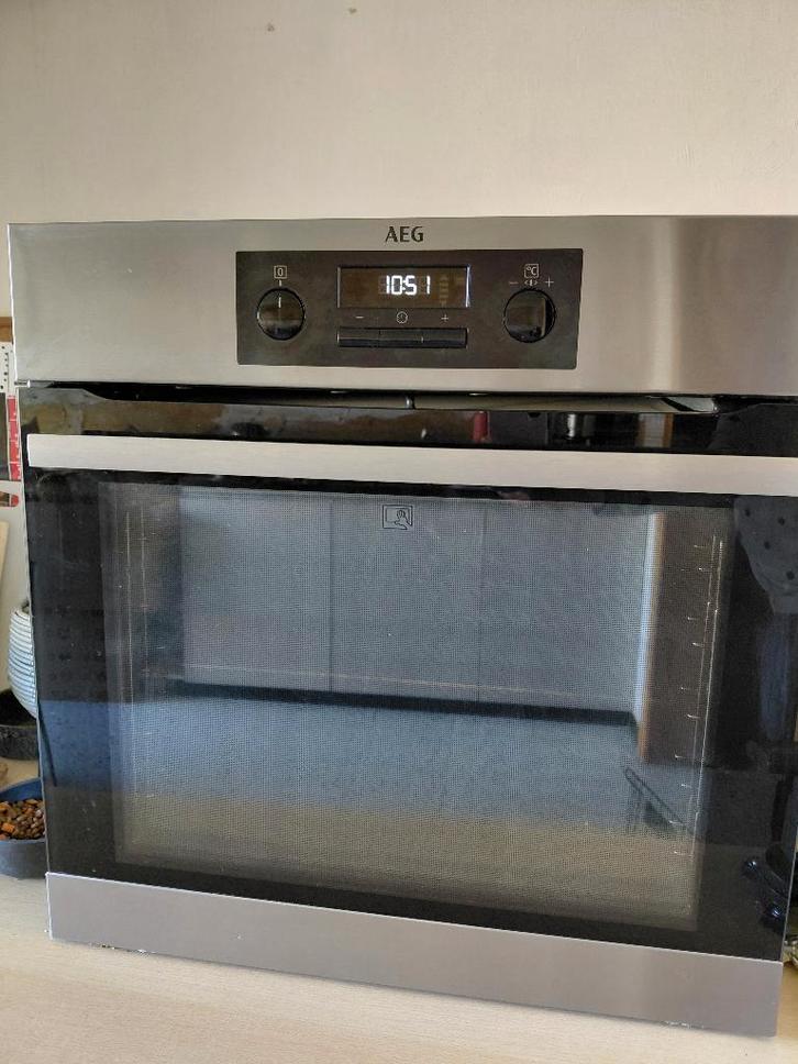 AEG heteluchtoven met steambake, Electroménager, Fours, Utilisé, Encastré, 45 à 60 cm, 45 à 60 cm, Air chaud, Enlèvement
