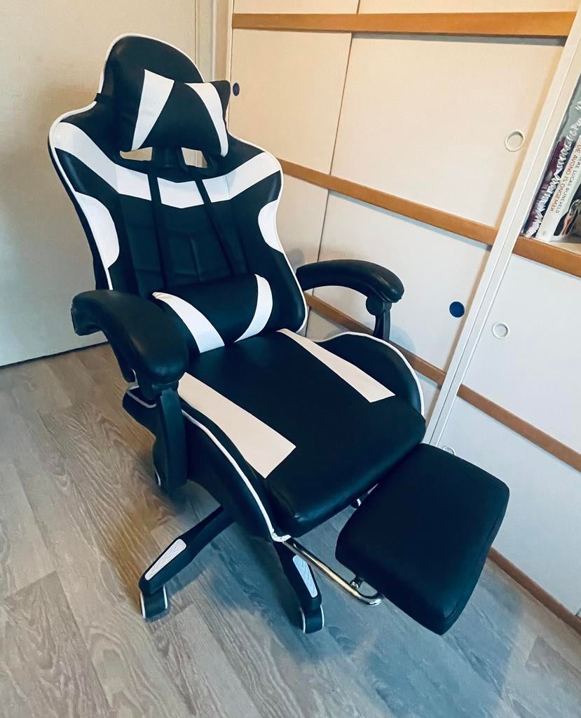 Comfortabele racing gamingstoel met voetsteun, Huis en Inrichting, Bureaustoelen, Ophalen, Wit, Zo goed als nieuw, Gaming bureaustoel