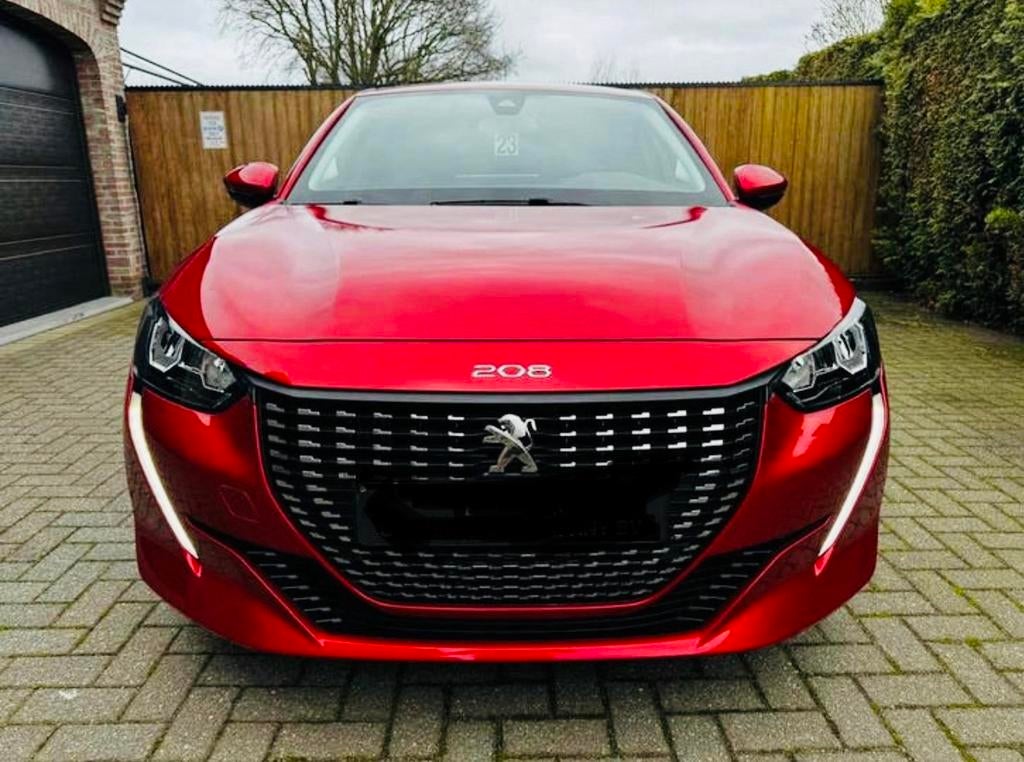 PEUGEOT 208, Particulier, Achteruitrijcamera, Rood, Euro 6