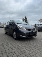 Toyota Yaris incl 1 jaar garantie, Auto's, Voorwielaandrijving, Euro 5, Stof, Bedrijf
