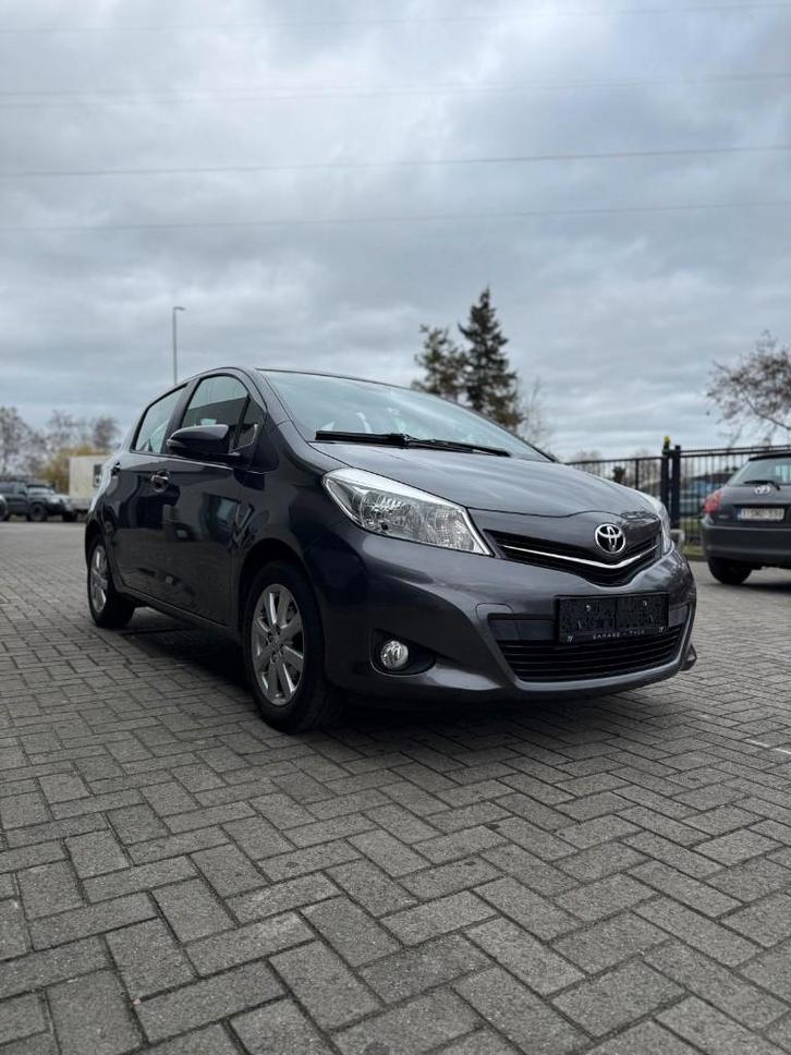 Toyota Yaris incl 1 jaar garantie, Auto's, Toyota, Bedrijf, Te koop, Yaris, ABS, Airconditioning, Centrale vergrendeling, Elektrische ramen