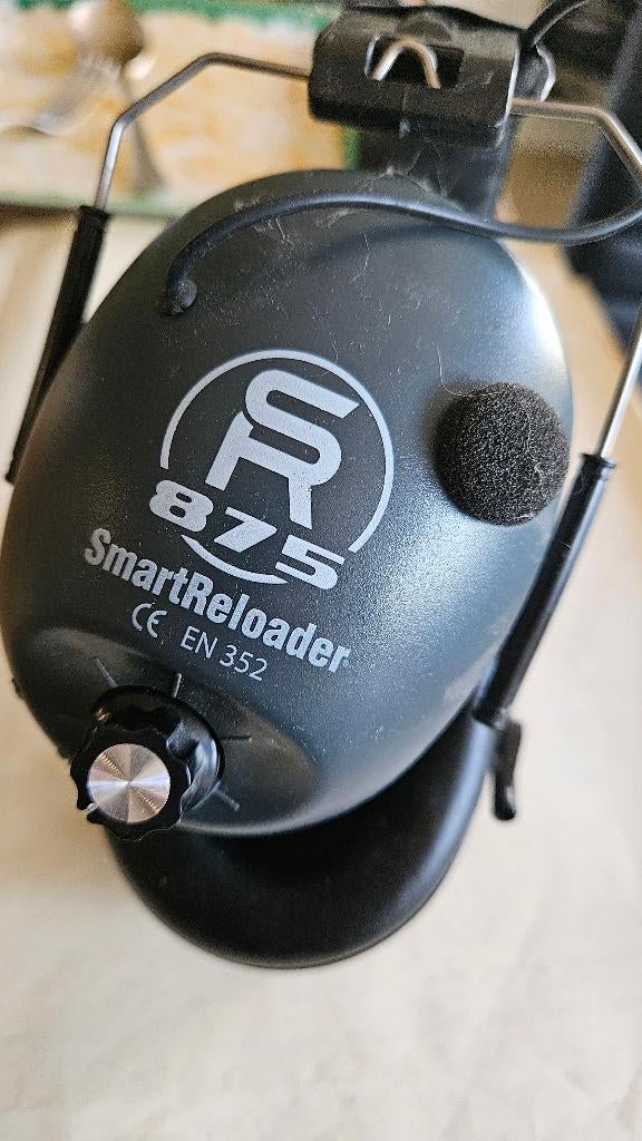 Casque antibruit électronique (tir), Sports & Fitness, Accessoires de sport de tir, Enlèvement, Comme neuf