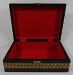 BOITE A BIJOUX EN BOIS INCRUSTE LACQUE, Enlèvement ou Envoi