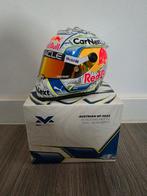 Max Verstappen helm 1/2 Oostenrijk 2022, Collections, Marques automobiles, Motos & Formules 1, Enlèvement ou Envoi, Neuf, ForTwo