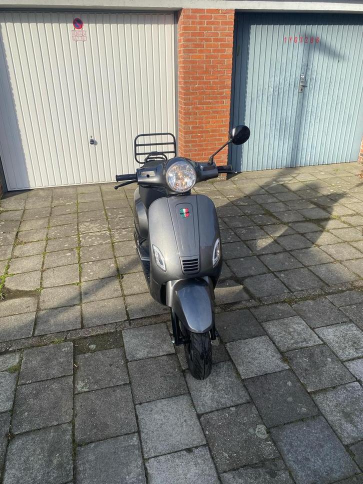 Gts Toscana (25 km/h), Vélos & Vélomoteurs, Scooters | Marques Autre, Comme neuf, Classe A (25 km/h), Essence, Enlèvement