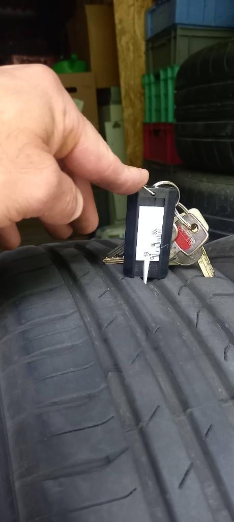 Bmw velgen en banden, Auto-onderdelen, Banden en Velgen, Banden en Velgen, Zomerbanden, 16 inch, 205 mm, Ophalen