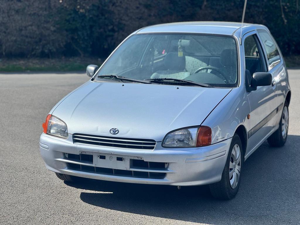 Toyota Starlet 1.4i Automatique 140 000 DKM, Achat, Starlet, Entretenue par le concessionnaire, Automatique
