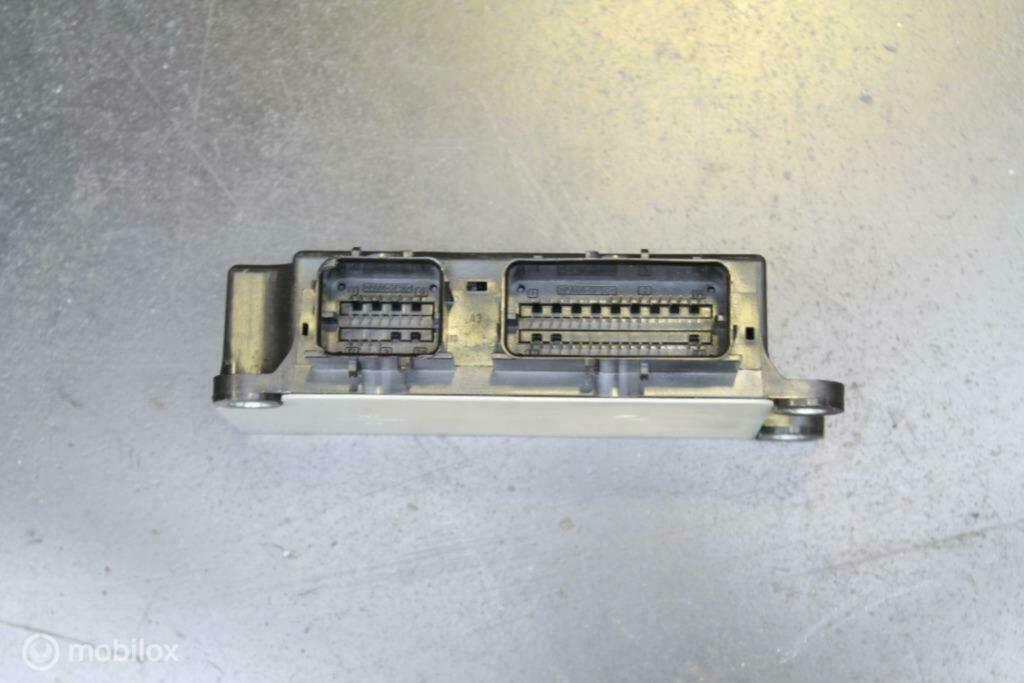 Airbag module Opel Astra K (2015-heden)