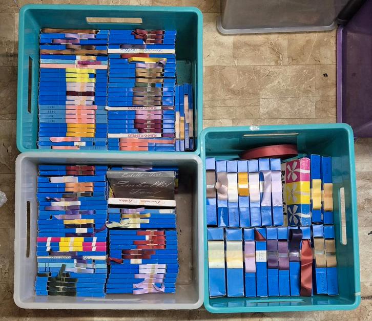 104 rlx neuf, Hobby & Loisirs créatifs, Dessin