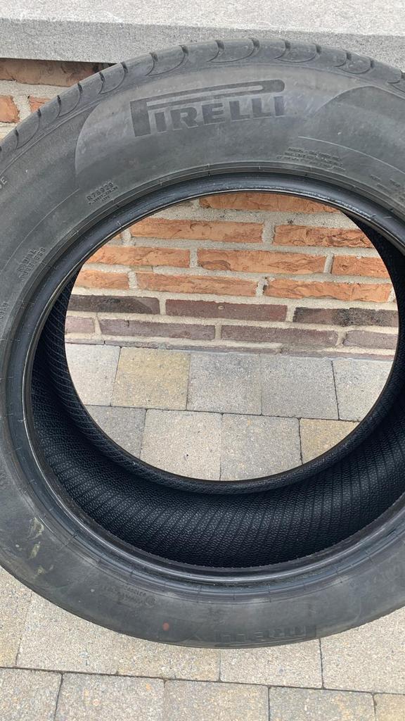 4 Pirelli zomerbanden 1 jaar oud, 225/55/17, Auto-onderdelen, Ophalen, Gebruikt, 17 inch, Band(en)