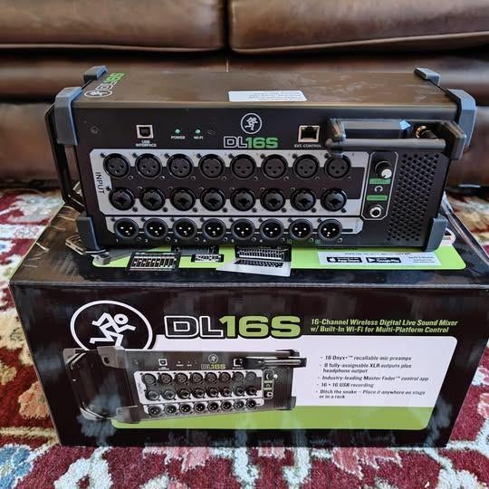 Digitale Mengtafel Mackie DL16S, Ophalen, Zo goed als nieuw, 10 tot 20 kanalen