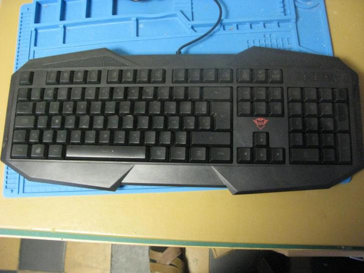 RGB-gamingtoetsenbord, Computers en Software, Toetsenborden, Refurbished, Azerty, Bedraad, Gaming toetsenbord, Multimediatoetsen