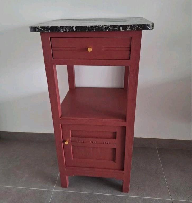 Kast, Maison & Meubles, Chambre à coucher | Tables de chevet, Enlèvement