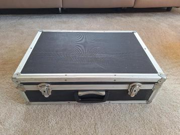 CD koffer - flightcase beschikbaar voor biedingen