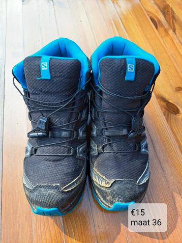 wandelbottines Salomon - maat 36 beschikbaar voor biedingen