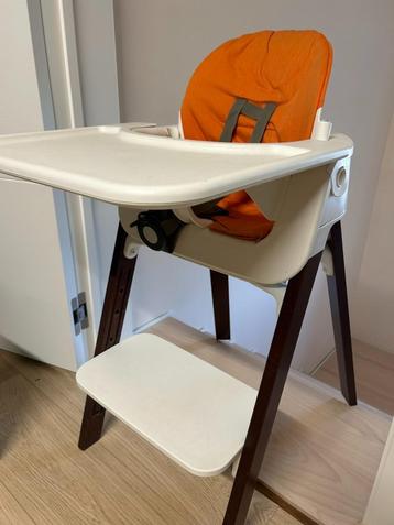 Stokke Steps Stoel + Baby Set eetblad + Baby Set kussen, Ophalen, Zo goed als nieuw, Meegroeistoel, Stoelverkleiner