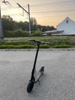 Elektrische step Pure, Fietsen en Brommers, Steps, Ophalen, Zo goed als nieuw