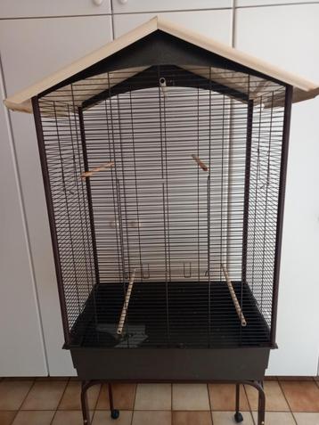 Vogelkooi beschikbaar voor biedingen