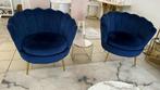 Twee luxe velvet fauteuils – donkerblauw met gouden poten, Huis en Inrichting, Stoelen, Ophalen, Twee, Blauw, Zo goed als nieuw
