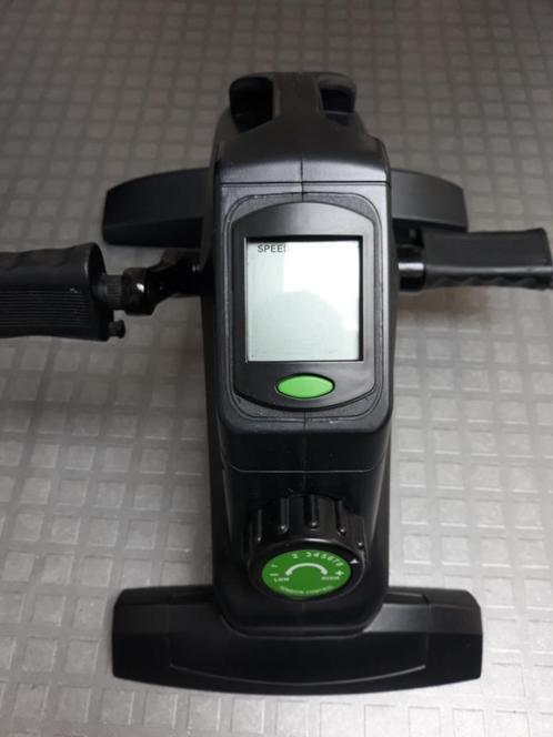 Tunturi M35 mini bike / cardio / arm- & beentrainer, Sport en Fitness, Fitnessmaterialen, Zo goed als nieuw, Armen, Benen, Ophalen