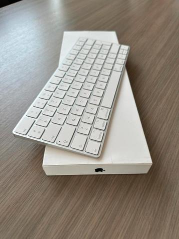 Clavier Apple Magic, Enlèvement ou Envoi, Azerty, Comme neuf, Apple
