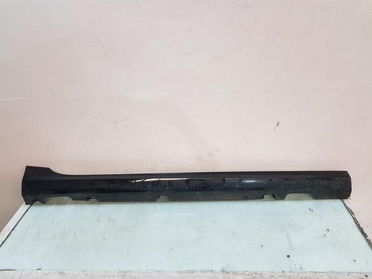 SIDESKIRT RECHTS Ford Fiesta 7 (01-2017/07-2023), Auto-onderdelen, Carrosserie, Ford, Rechts, Gebruikt