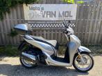 honda sh 300 abs bj 2020 zeer goede staat + opties, Motoren, Motoren | Honda, Scooter, 300 cc, Bedrijf, Handvatverwarming