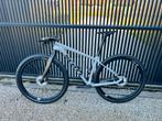 Scott scale carbon, Ophalen, Gebruikt