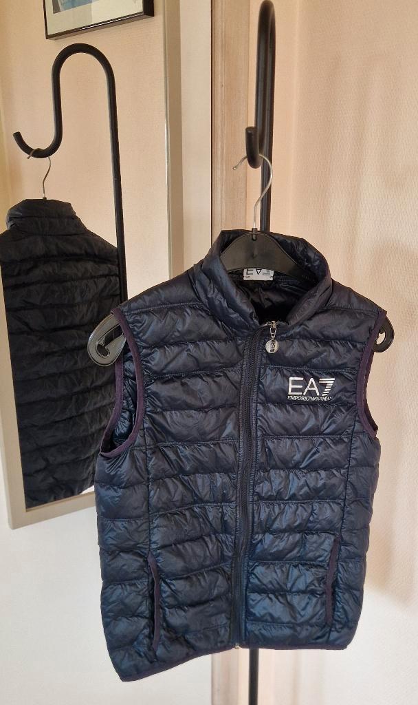 Armani EA7👍100%"Dons"jack👍Prachtige mouwloze+ warm vest👍, Kleding | Dames, Sportkleding, Zo goed als nieuw, Overige typen, Maat 36 (S)