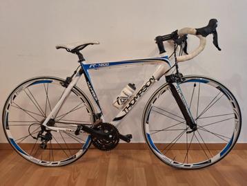 Thompson R7200 Racefiets AMPER GEBRUIKT met Full Shimano beschikbaar voor biedingen
