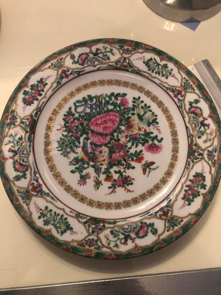 Jolie assiette peinte main idée