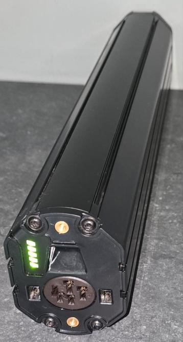 Bosch powertube 625 wh verticaal doe gerust een goed bod 💶 beschikbaar voor biedingen