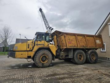 Komatsu HM400-2 WE1091 beschikbaar voor biedingen