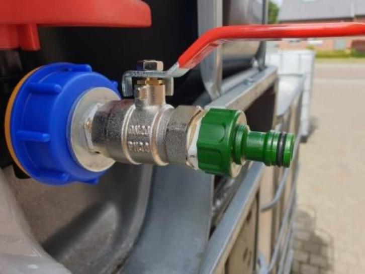 Stop met kraan van 3/4 en gardena koppeling ( Tonnen,Vaten ), Tuin en Terras, Regentonnen, Nieuw, Kunststof, Met kraantje, Ophalen