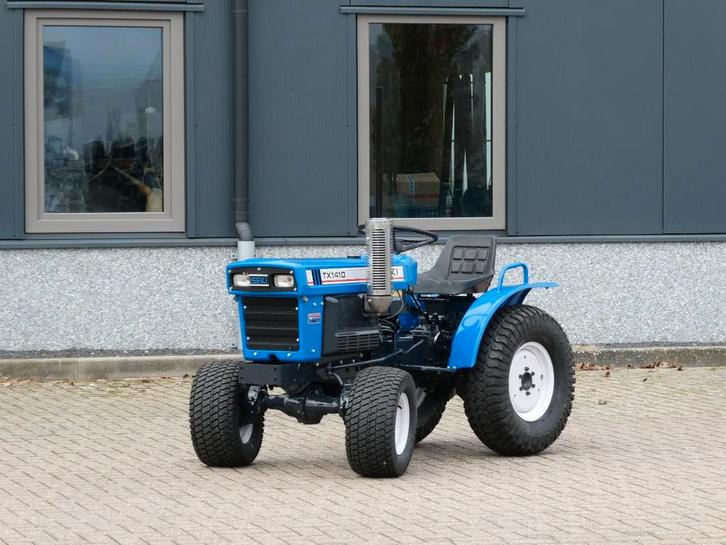 Iseki TX1410 4wd / 1007 Draaiuren / Brede Gazonbanden, Zakelijke goederen, Landbouw | Tractoren, Overige merken, Gebruikt