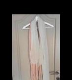 Lange oversized roze met witte sjaal., Vêtements | Femmes, Bonnets, Écharpes & Gants, Comme neuf, Enlèvement ou Envoi, Veritas.