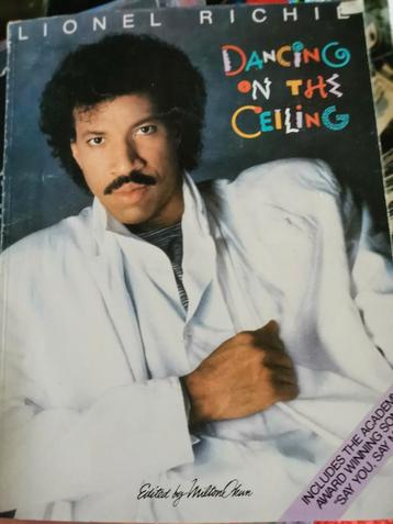Lionel Richie-dancing on te ceiling  beschikbaar voor biedingen